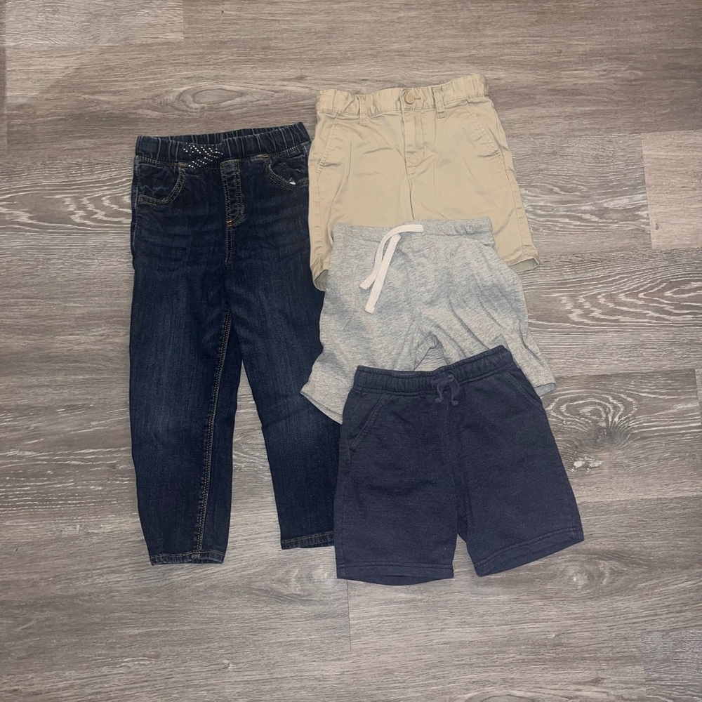 Assorted Brands 5T Boys Blue, Grey, Tan Jeans & for Everyday Wear